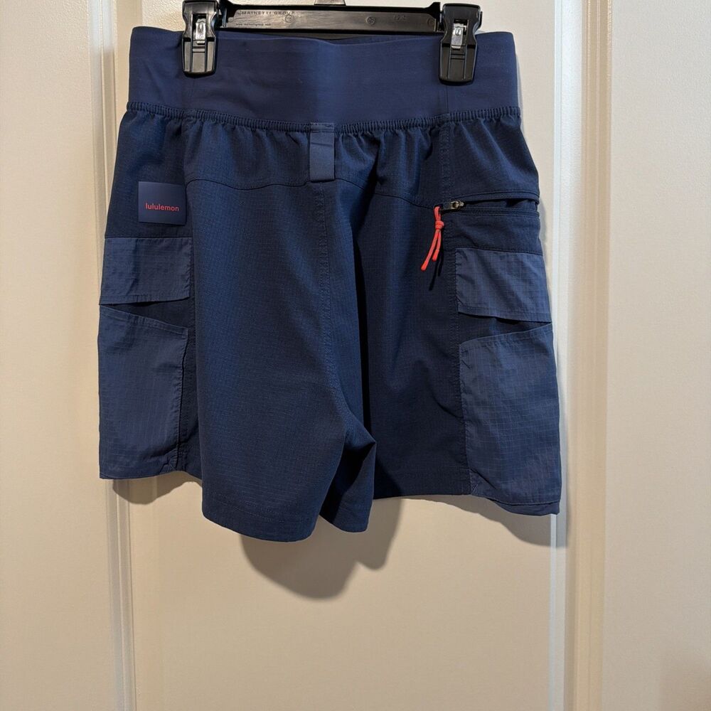 Lululemon WovenAir High-Rise Hiking Shorts 4” Mineral Blue Pitch Blue Size 6 - Picture 4 of 5